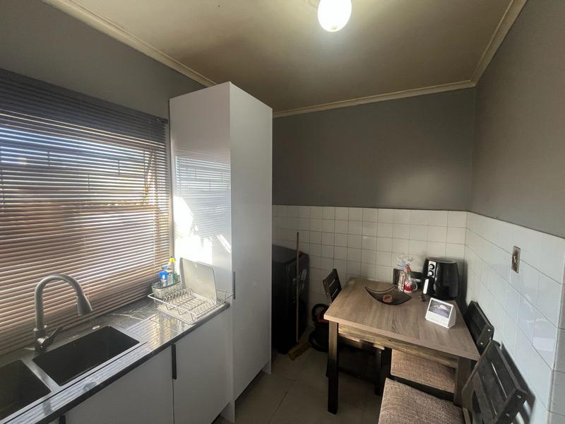 1 Bedroom Property for Sale in Parow Western Cape